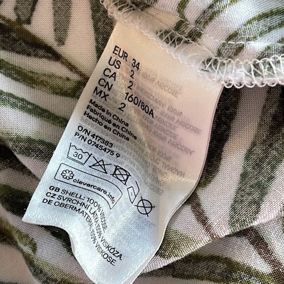 H&M White & Green Palm Leaves Dress - Size US 2 - V-Neck - (Fits like L-XL) - Picture 10 of 11
